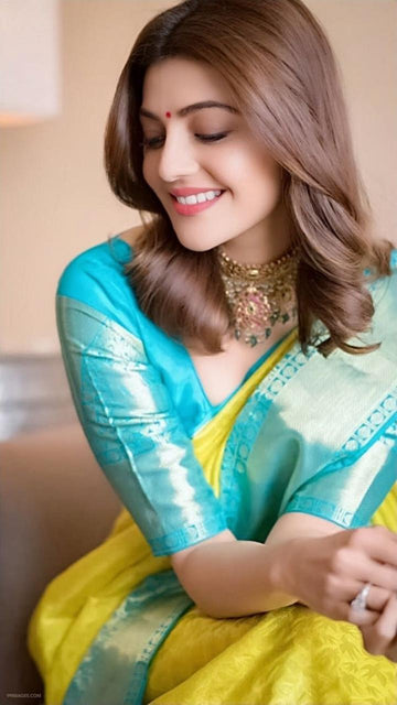 Exquisite Lichi Silk Saree with Lavish Pallu & Border
