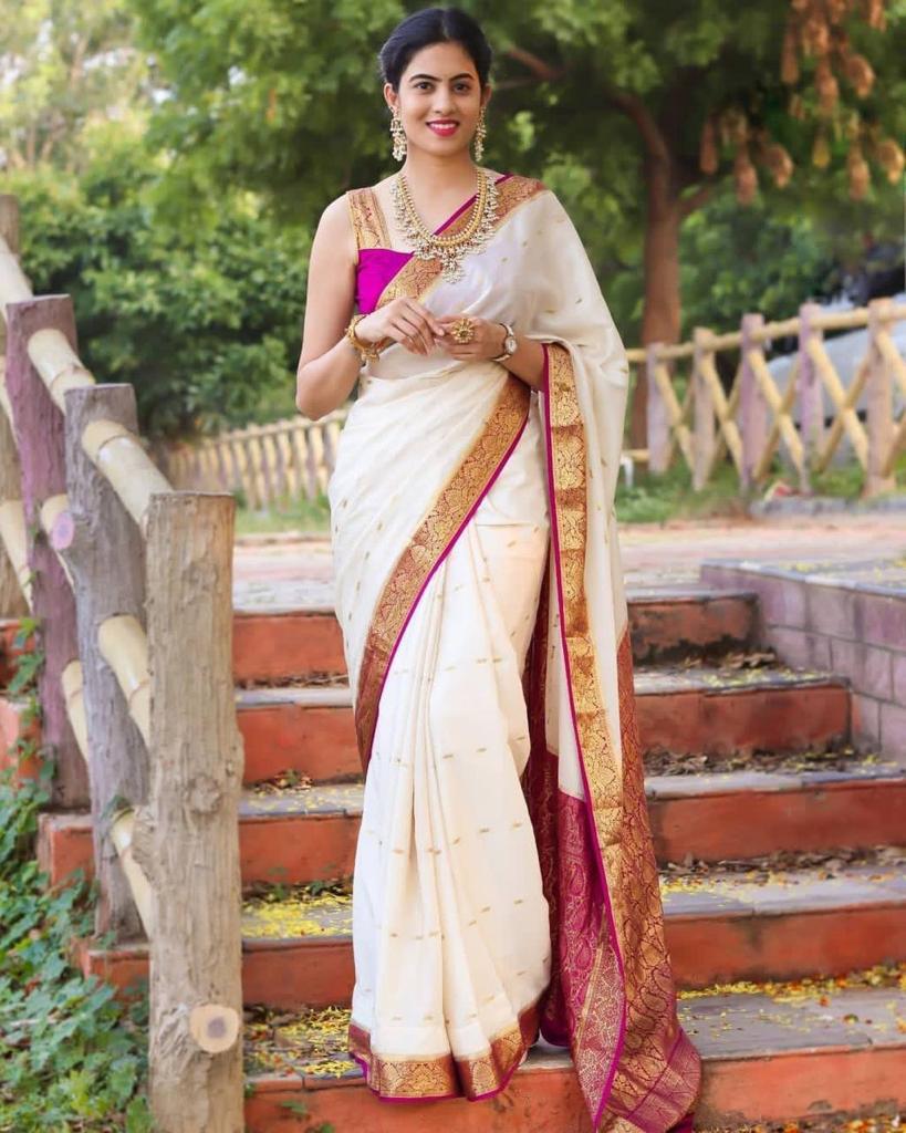 Stunning Lichi Silk Saree with Ornate Jacquard Weave