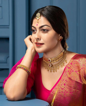 Ornate Lichi Silk Saree with Lavish Jacquard Embroidery