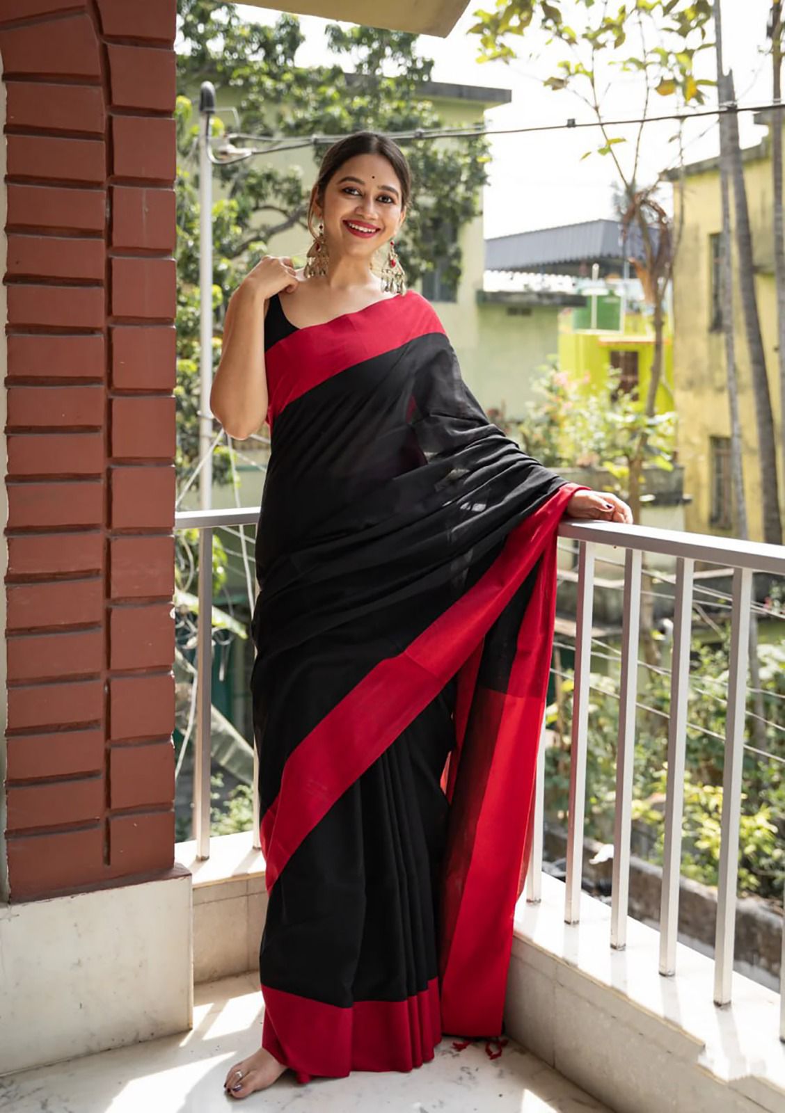 Captivating Lichi Silk Saree with Stunning Blouse Patterns