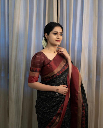 Gorgeous Soft Lichi Silk Saree with Lavish Jacquard Weave
