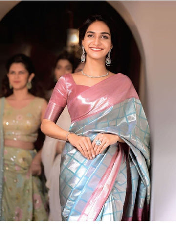 Majestic Lichi Silk Saree with Exclusive Rich Pallu