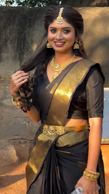 Regal Lichi Silk Saree with Stunning Jacquard Patterns