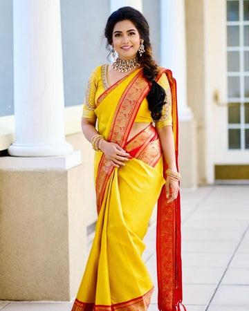 Yellow Captivating Lichi Silk Saree with Lavish Pallu & Blouse