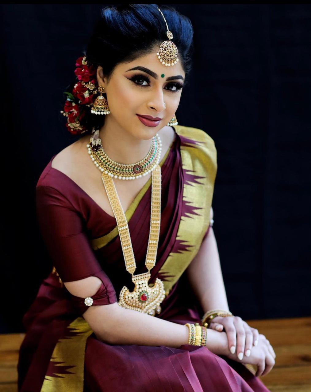 Timeless Lichi Silk Saree with Exclusive Blouse Border