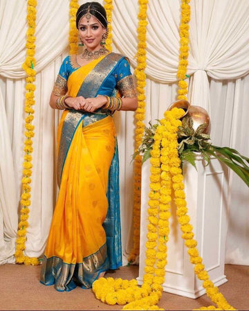 Elegant Soft Lichi Silk Saree with Lavish Pallu & Blouse