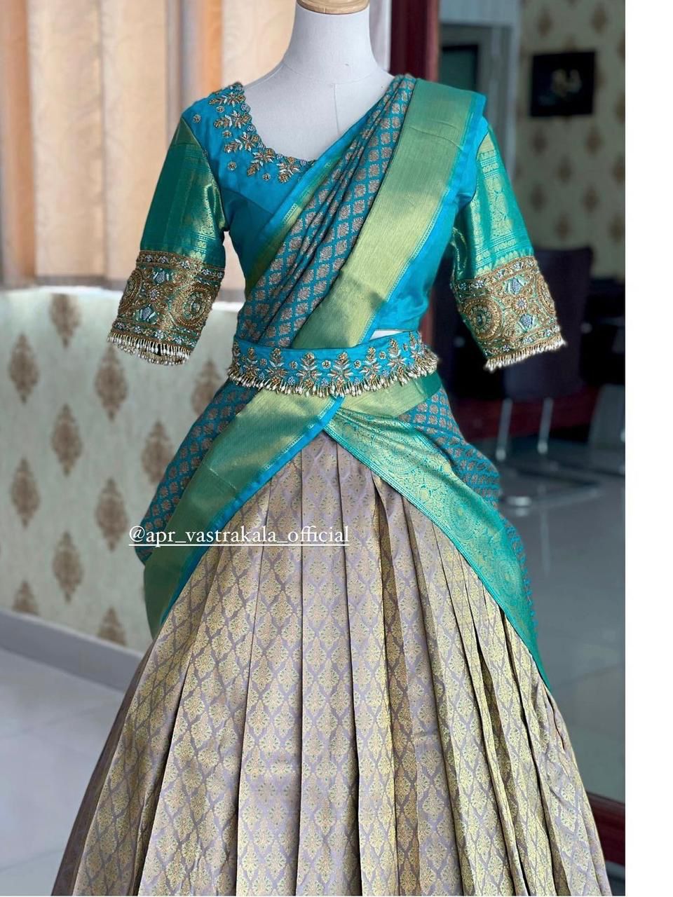 Kanjiveram Silk Zari Lehanga With Blouse Along With Banarashi Silk Duppta - L-007