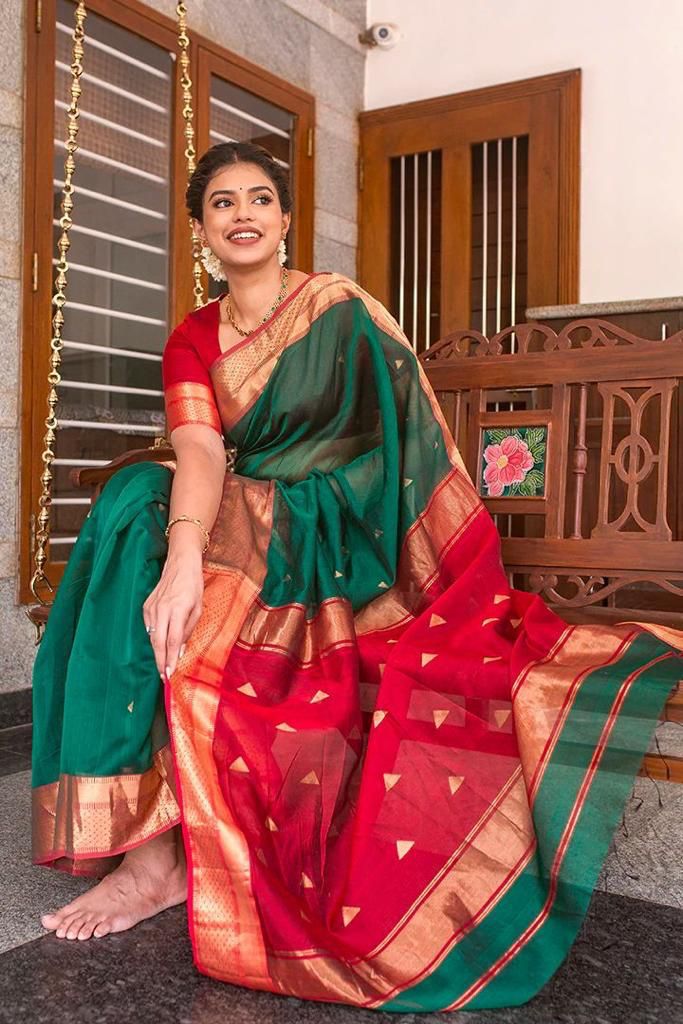 Gorgeous Lichi Silk Saree with Ornate Blouse Border