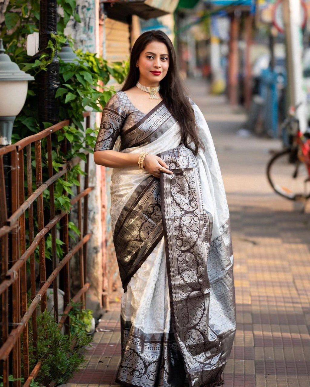 White Organic Banarasi Soft Silk Saree