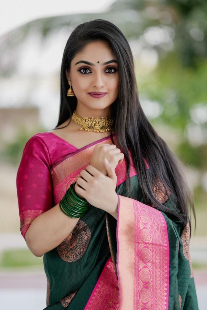 Regal Lichi Silk Saree with Beautiful Rich Pallu